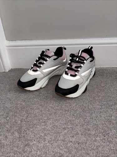 Dior b22 pale pink - size, uk